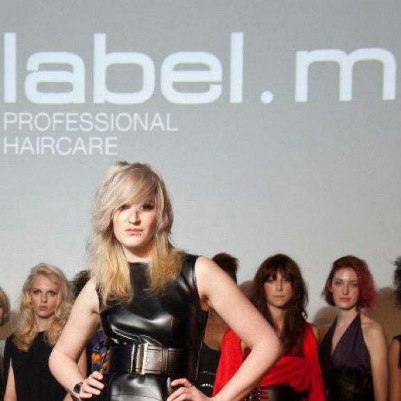 Meet your Posher, Hannah - Picture 3 of 9